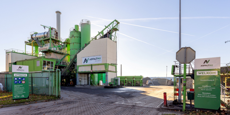 het terrein van AsfaltNu